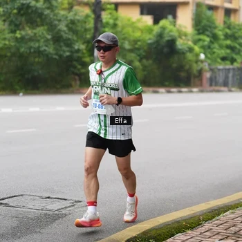 Runner Photo 8645899