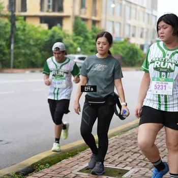 Runner Photo 8645911