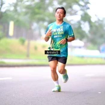 Runner Photo 8645943