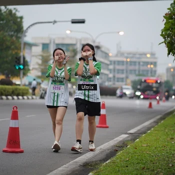 Runner Photo 8646001