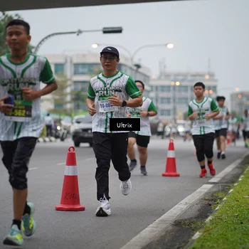 Runner Photo 8646034
