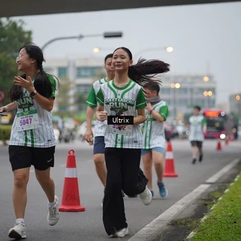 Runner Photo 8646071