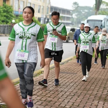 Runner Photo 8646085