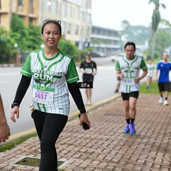Runner Photo 8646219