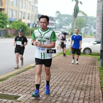 Runner Photo 8646225