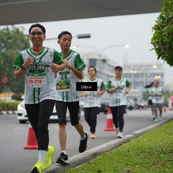 Runner Photo 8646335