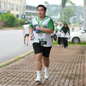 Runner Photo 8646573