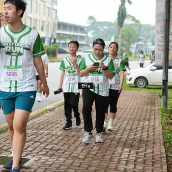 Runner Photo 8646589