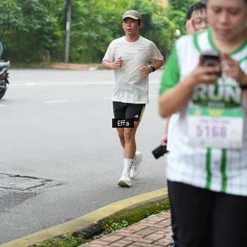 Runner Photo 8646598