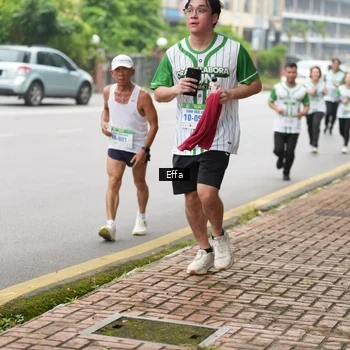 Runner Photo 8646721