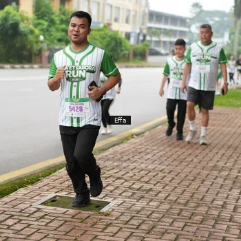 Runner Photo 8646735