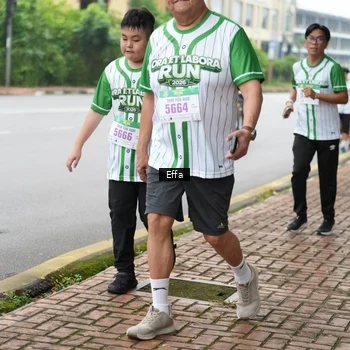 Runner Photo 8646737