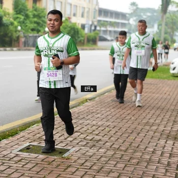 Runner Photo 8646739