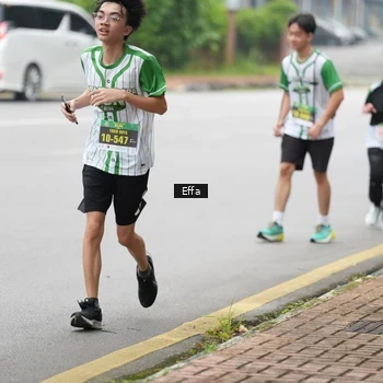 Runner Photo 8646875