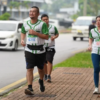 Runner Photo 8647081