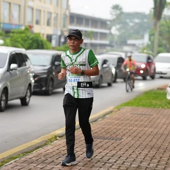 Runner Photo 8647109