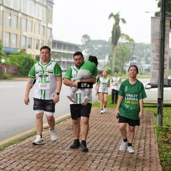 Runner Photo 8647112