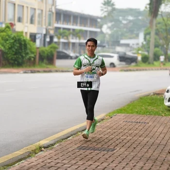 Runner Photo 8647129