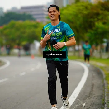 Runner Photo 8647144