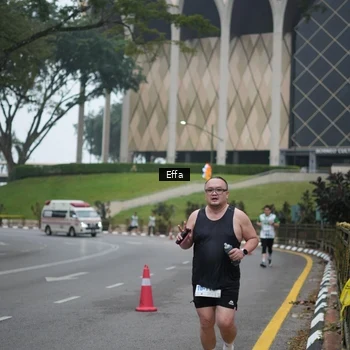 Runner Photo 8647240