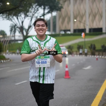 Runner Photo 8647259