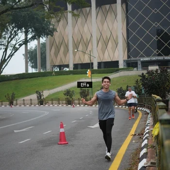 Runner Photo 8647301