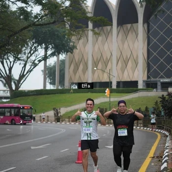 Runner Photo 8647312