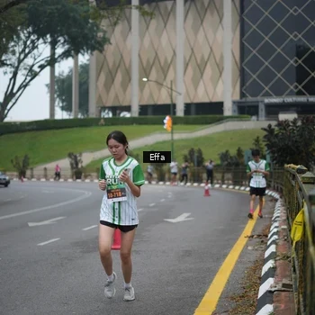 Runner Photo 8647314