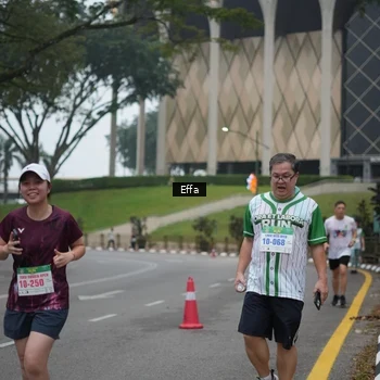 Runner Photo 8647367