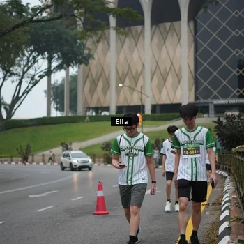 Runner Photo 8647379