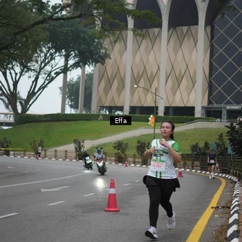 Runner Photo 8647385