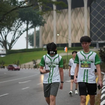 Runner Photo 8647391