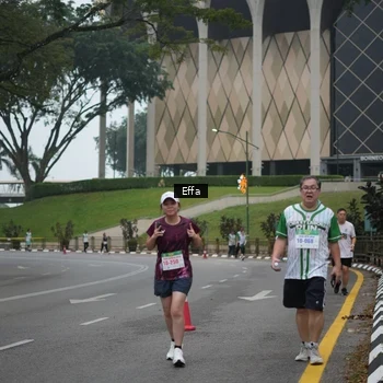 Runner Photo 8647398