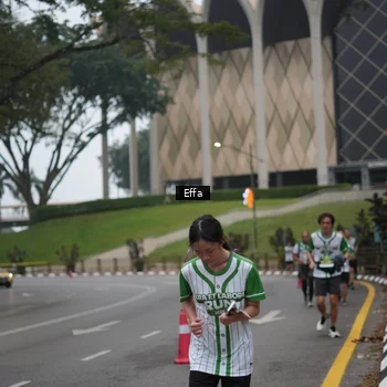 Runner Photo 8647496