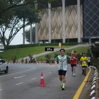Runner Photo 8647500