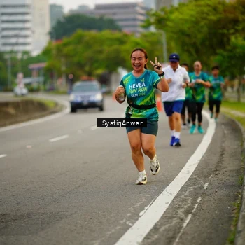 Runner Photo 8647504