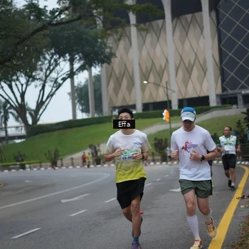 Runner Photo 8647525