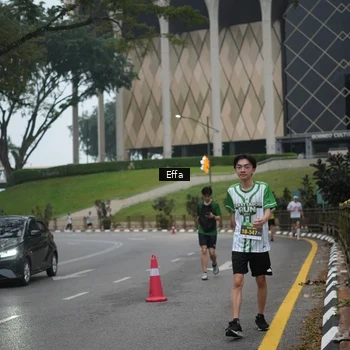 Runner Photo 8647536