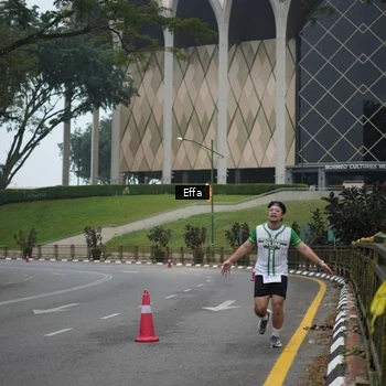 Runner Photo 8647541
