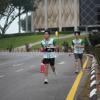 Runner Photo 8647583