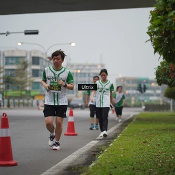 Runner Photo 8647590