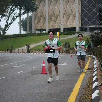 Runner Photo 8647599