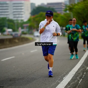 Runner Photo 8647645