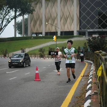 Runner Photo 8647815