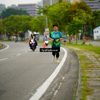 Runner Photo 8647991