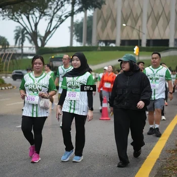 Runner Photo 8648000