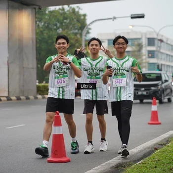 Runner Photo 8648004