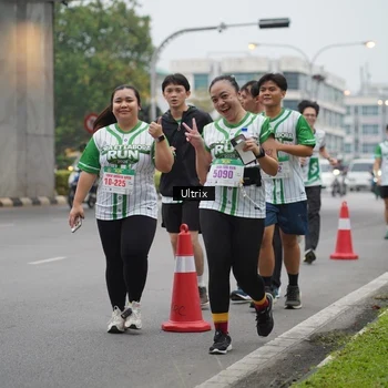 Runner Photo 8648013