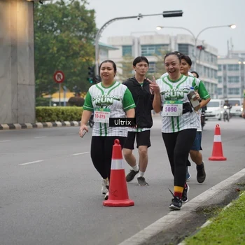 Runner Photo 8648020