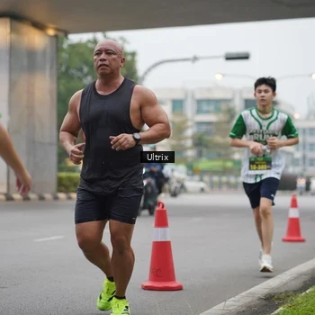 Runner Photo 8648033
